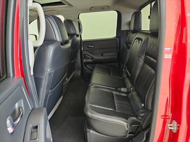 2022 Nissan Frontier Crew Cab SV 4x2