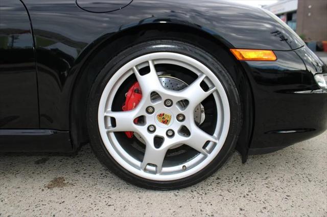 2006 Porsche 911 Carrera