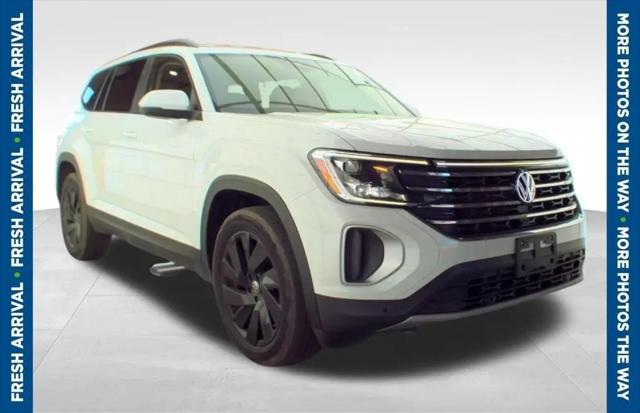 2025 Volkswagen Atlas 2.0T SE w/Technology for sale in Cedar Rapids, IA