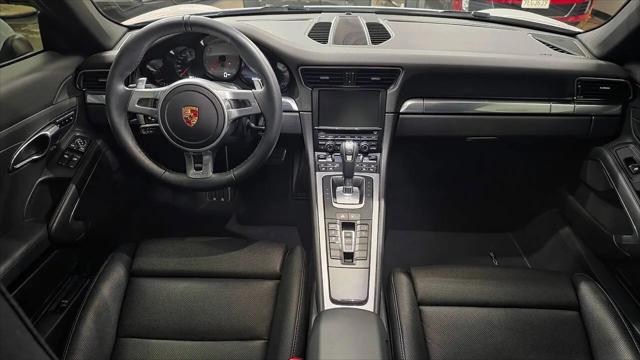 2014 Porsche 911 Carrera 4S
