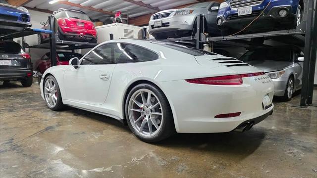 2014 Porsche 911 Carrera 4S