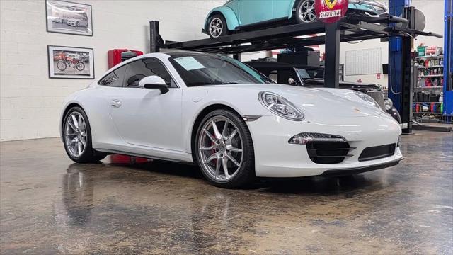 2014 Porsche 911 Carrera 4S