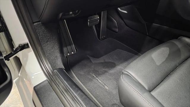 2014 Porsche 911 Carrera 4S