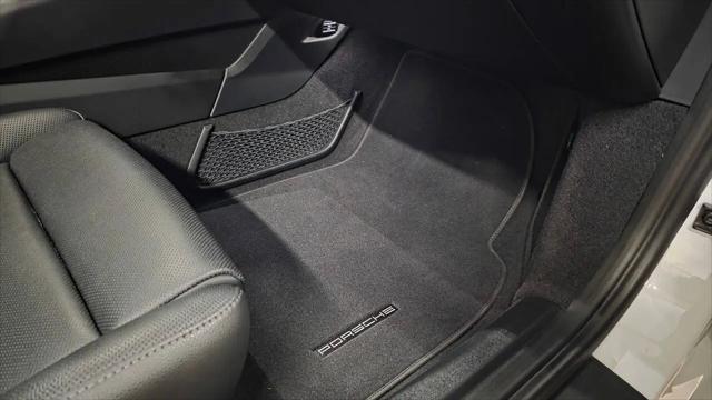 2014 Porsche 911 Carrera 4S