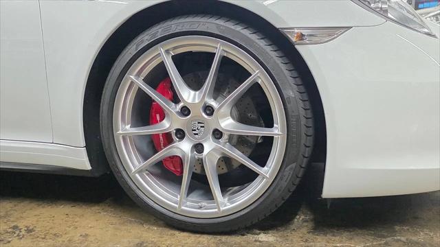2014 Porsche 911 Carrera 4S