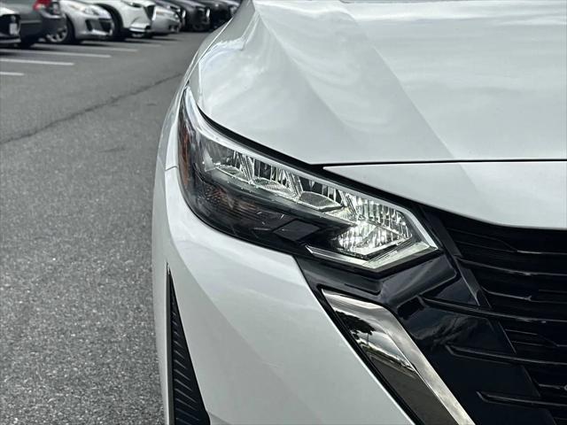 2024 Nissan Sentra SR Xtronic CVT