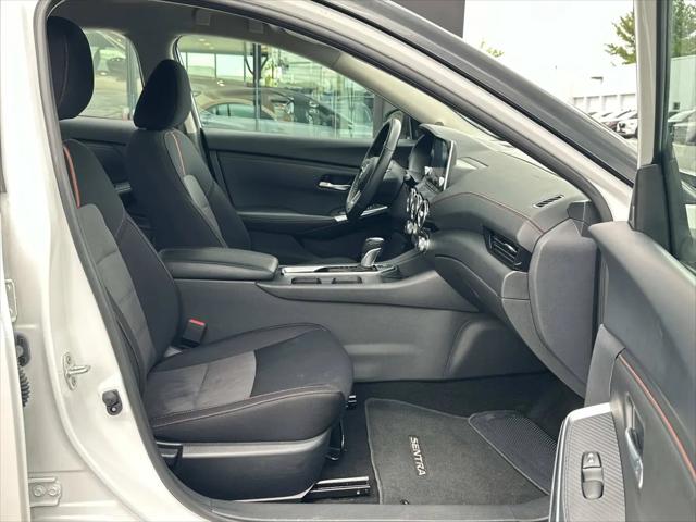 2024 Nissan Sentra SR Xtronic CVT