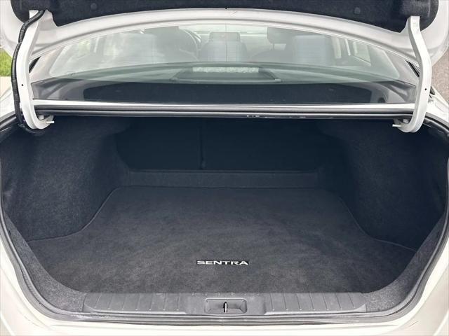 2024 Nissan Sentra SR Xtronic CVT