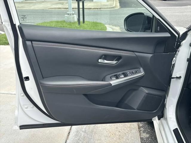 2024 Nissan Sentra SR Xtronic CVT