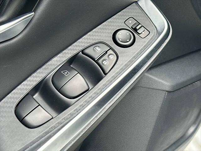 2024 Nissan Sentra SR Xtronic CVT