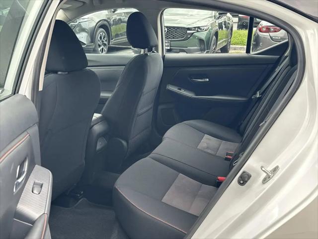 2024 Nissan Sentra SR Xtronic CVT