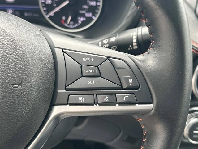2024 Nissan Sentra SR Xtronic CVT