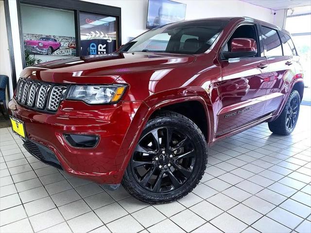 2019 Jeep Grand Cherokee Altitude 4x4 for sale in St Charles, IL