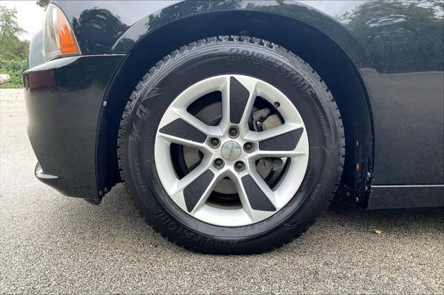 2012 Dodge Charger SE