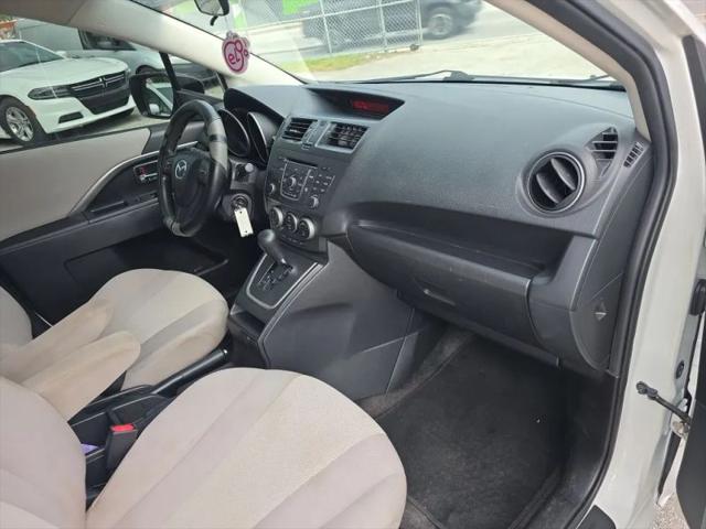 2015 Mazda Mazda5 Sport