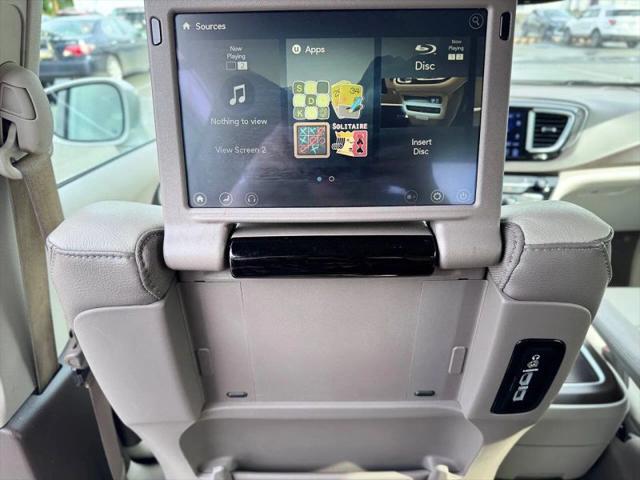 2017 Chrysler Pacifica Touring-L Plus