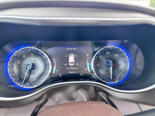 2017 Chrysler Pacifica Touring-L Plus