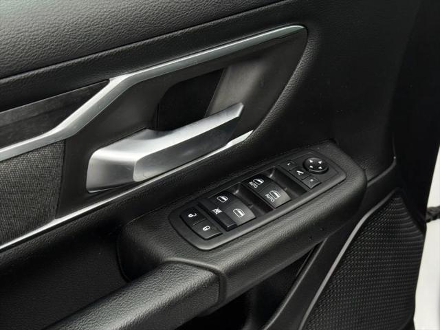 2019 Ram 1500 Big Horn/Lone Star Crew Cab 4x4 57 Box