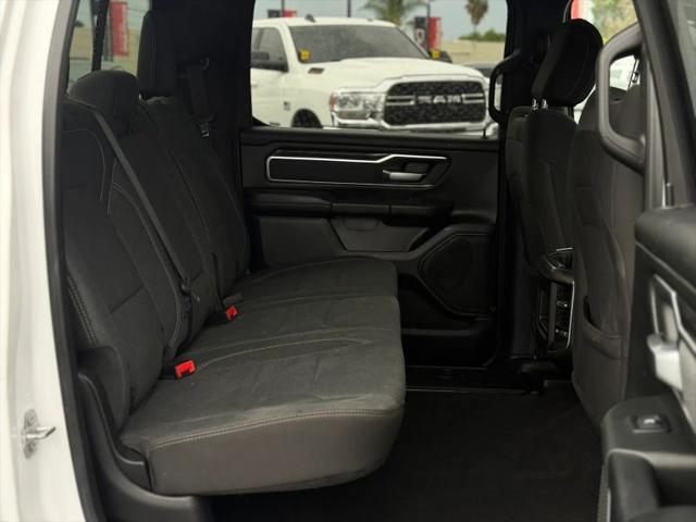 2019 Ram 1500 Big Horn/Lone Star Crew Cab 4x4 57 Box