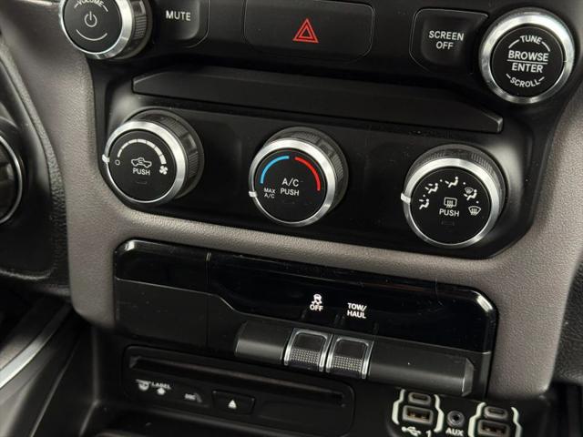 2019 Ram 1500 Big Horn/Lone Star Crew Cab 4x4 57 Box