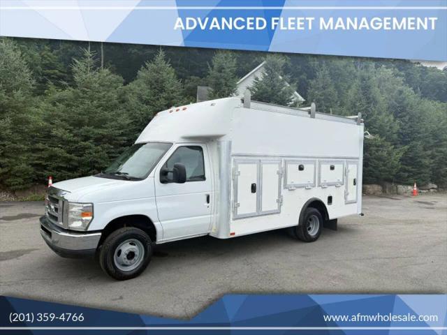 2015 Ford E-450 Cutaway Base for sale in Branchville, NJ