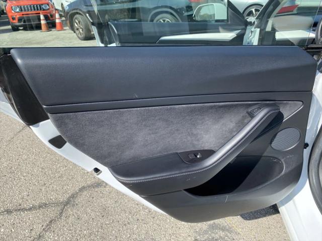 2021 Tesla Model 3 Standard Range Plus Rear-Wheel Drive