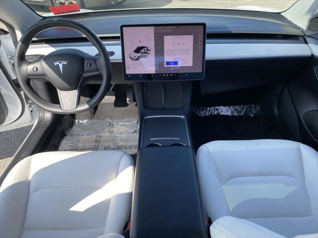 2021 Tesla Model 3 Standard Range Plus Rear-Wheel Drive