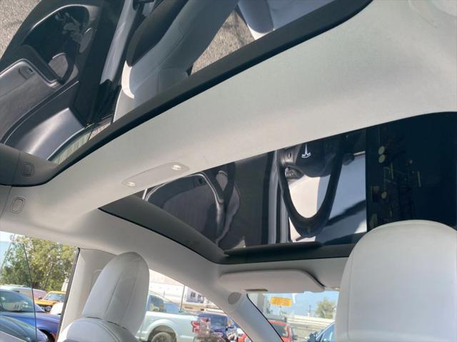2021 Tesla Model 3 Standard Range Plus Rear-Wheel Drive