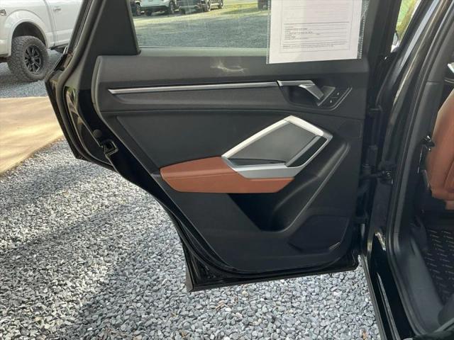2020 Audi Q3 Premium 45 TFSI quattro Tiptronic