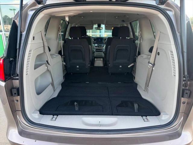 2017 Chrysler Pacifica Touring