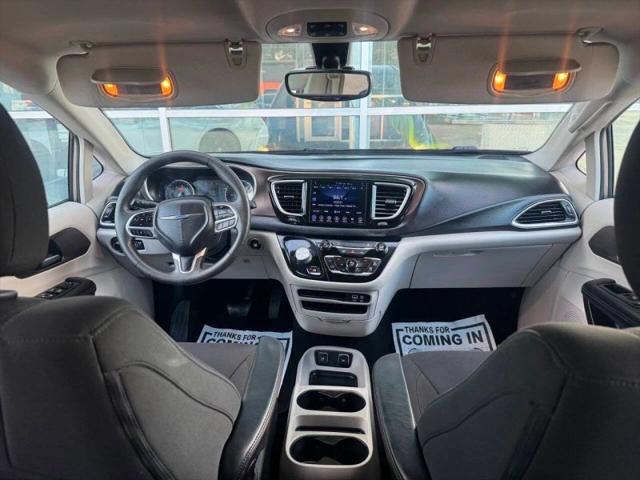 2017 Chrysler Pacifica Touring