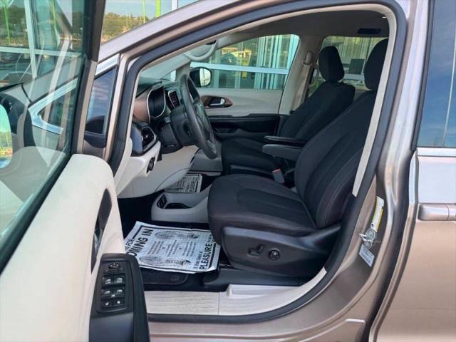 2017 Chrysler Pacifica Touring
