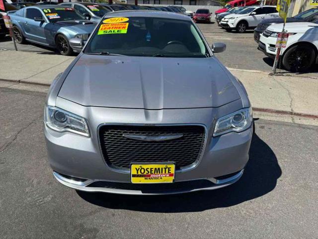 2018 Chrysler 300 Touring L