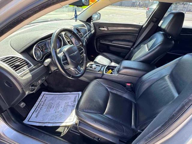 2018 Chrysler 300 Touring L