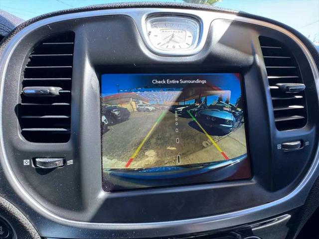 2018 Chrysler 300 Touring L