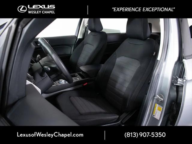 2021 Ford Edge SE