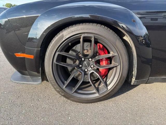 2015 Dodge Challenger SRT Hellcat