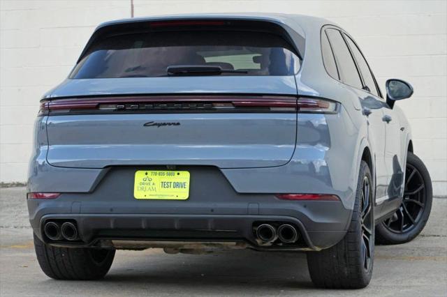 2025 Porsche Cayenne E-Hybrid E