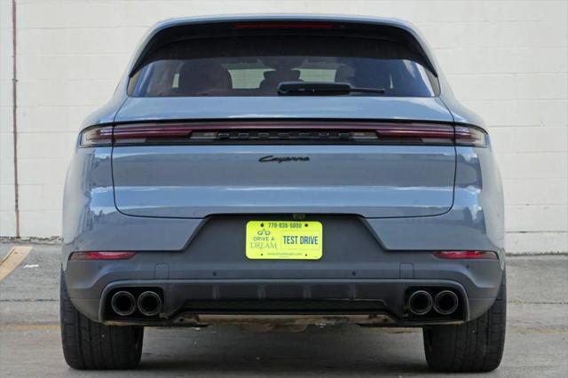 2025 Porsche Cayenne E-Hybrid E