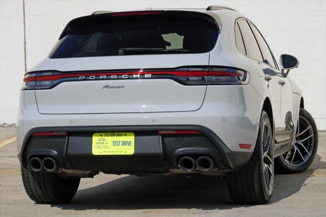 2025 Porsche Macan T