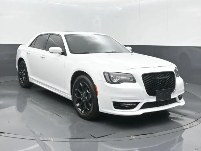 2023 Chrysler 300 Touring L AWD