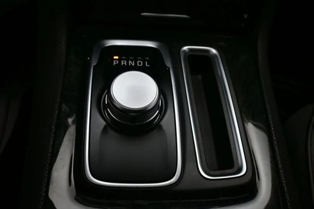 2023 Chrysler 300 Touring L AWD
