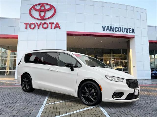 2025 Chrysler Pacifica Limited for sale in Vancouver, WA
