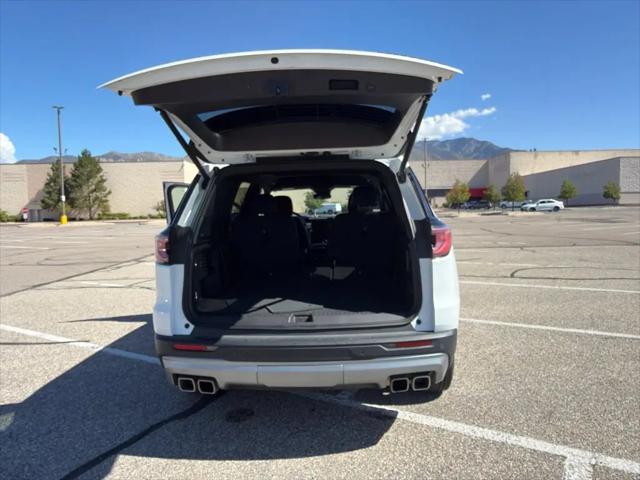2024 GMC Acadia AWD Elevation