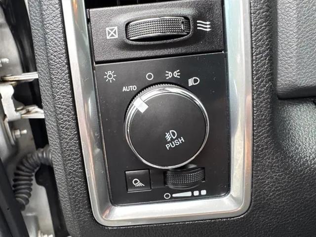 2017 Ram 1500 Big Horn Crew Cab 4x4 57 Box