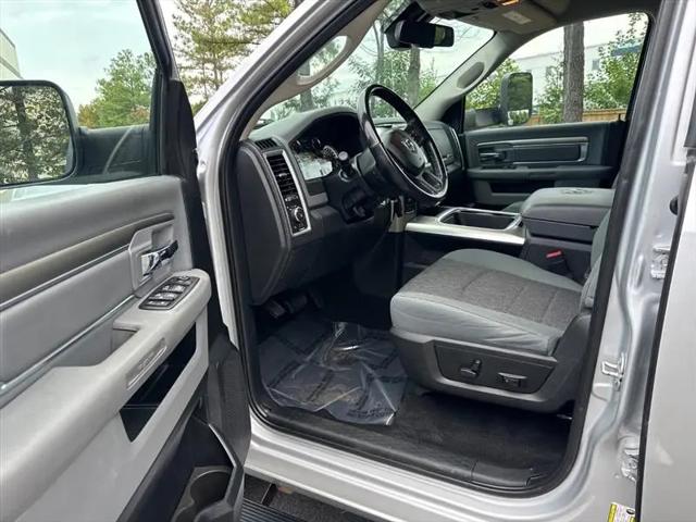 2017 Ram 1500 Big Horn Crew Cab 4x4 57 Box
