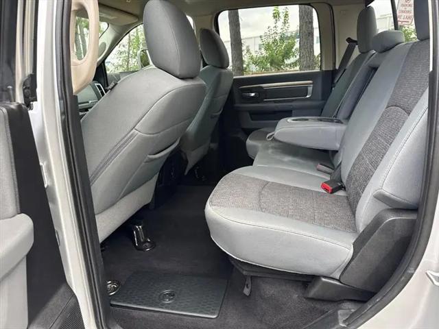 2017 Ram 1500 Big Horn Crew Cab 4x4 57 Box