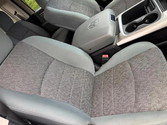 2017 Ram 1500 Big Horn Crew Cab 4x4 57 Box