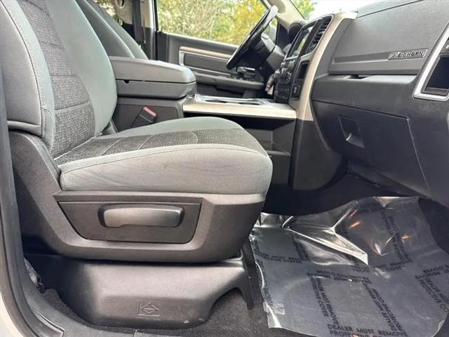 2017 Ram 1500 Big Horn Crew Cab 4x4 57 Box