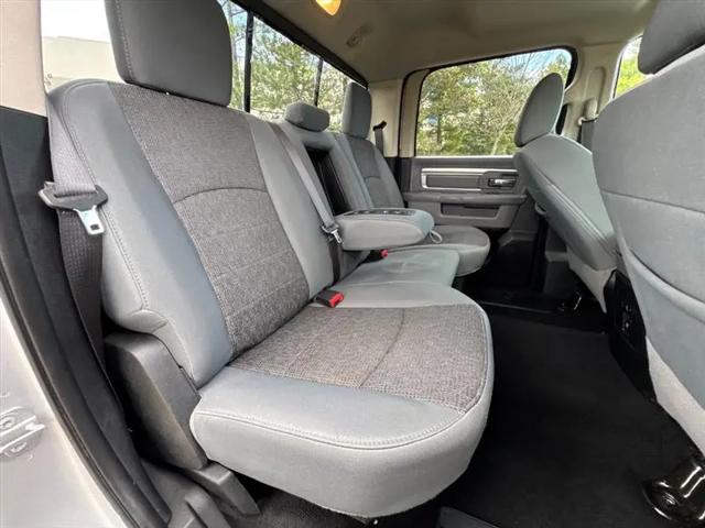 2017 Ram 1500 Big Horn Crew Cab 4x4 57 Box